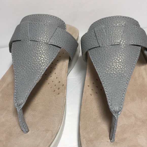 NWOT Dansko Leather CeCe Metallic Thong Sandals Size 7 - Picture 8 of 9